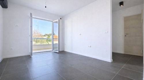 Apartman cca 40 m2 | Garaža cca 17 m2 | Atraktivna lokacija u blizini mora / plaža | Dubrovnik okolica